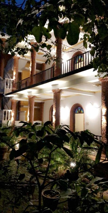 Kaza A Le Pearl Resort Анжуна Экстерьер фото